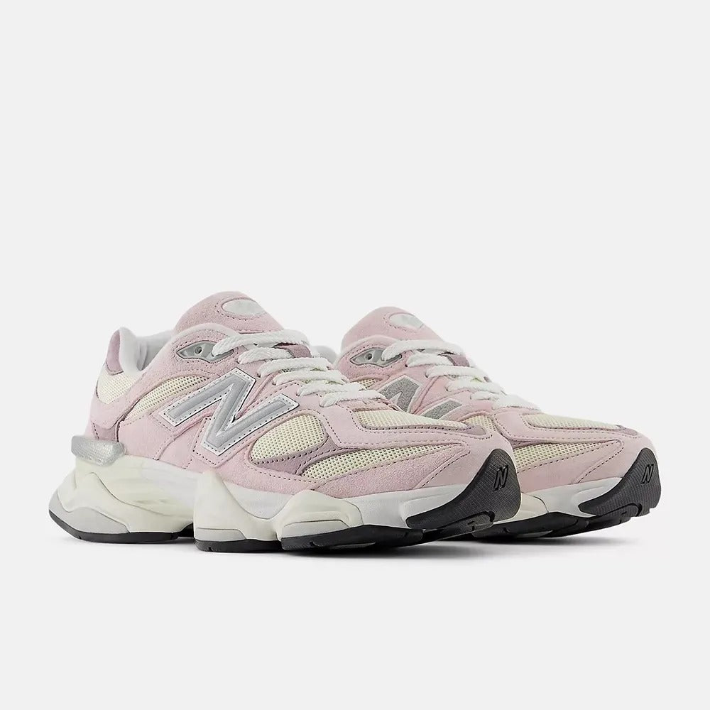 NB 9060 Rose Sugar Angora
